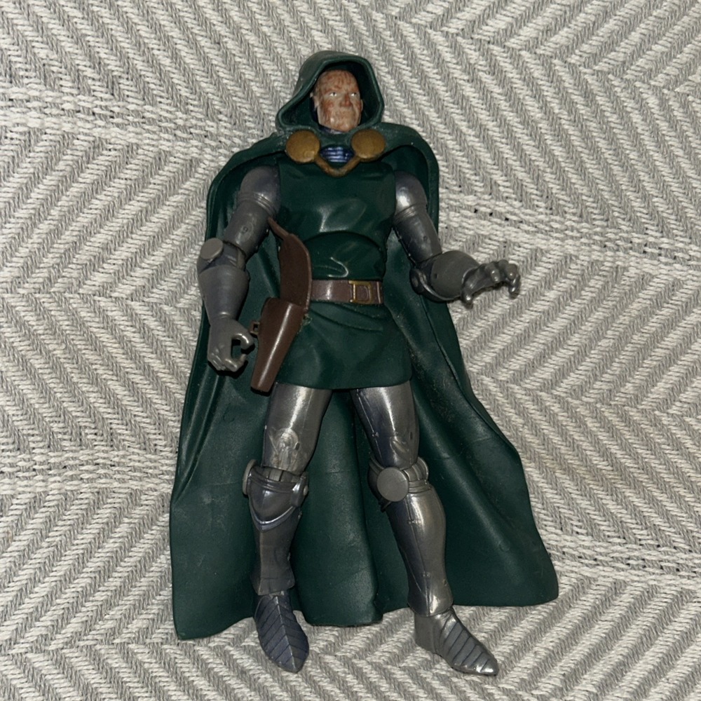 Dr Doom Action Figure Marvel Legends Retro Fantastic Four